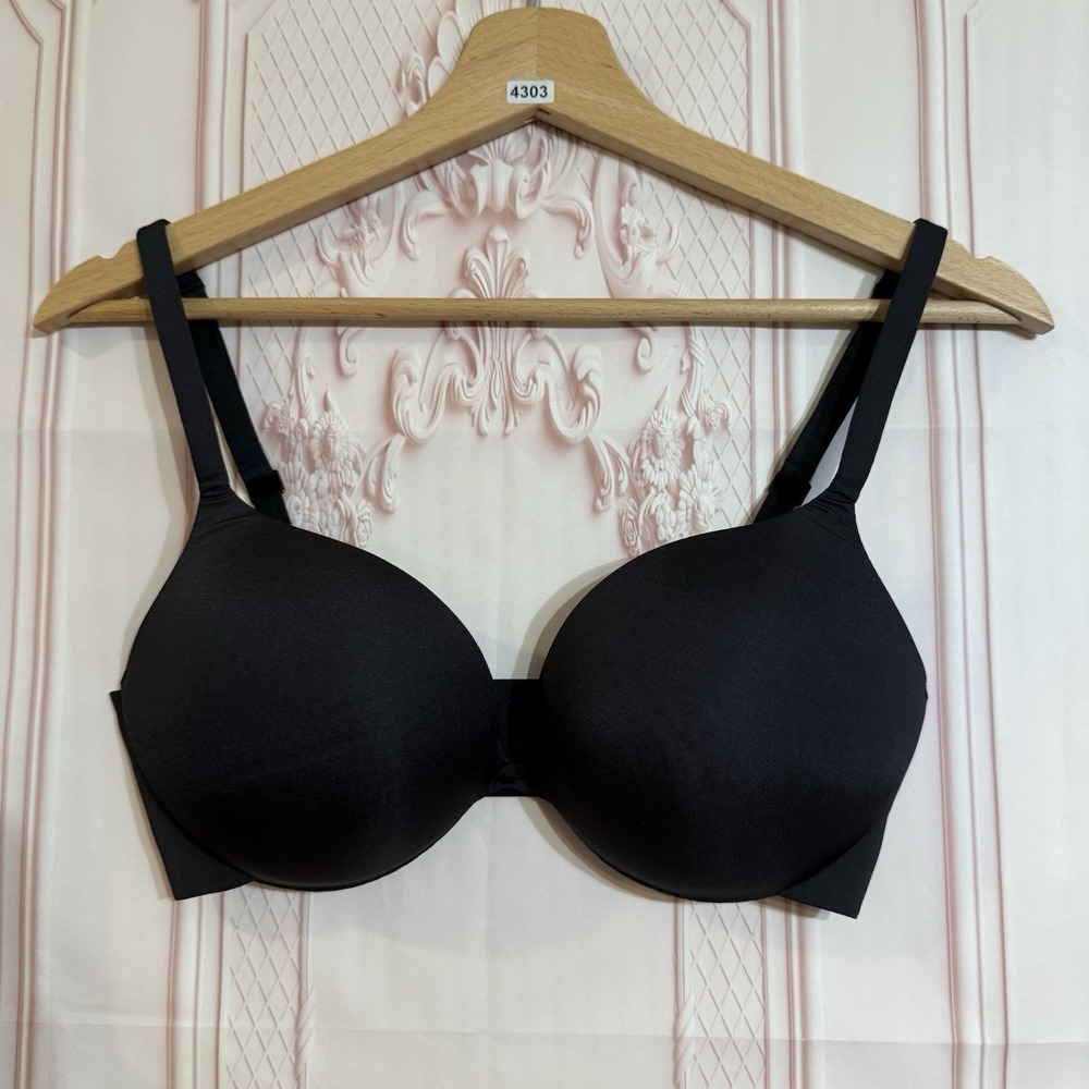 SKIMS Ultimate Push Up Plunge Bra Size 32DD Onyx Black NWOT Comfort